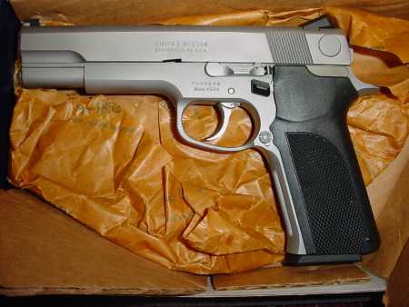 S&W 4526