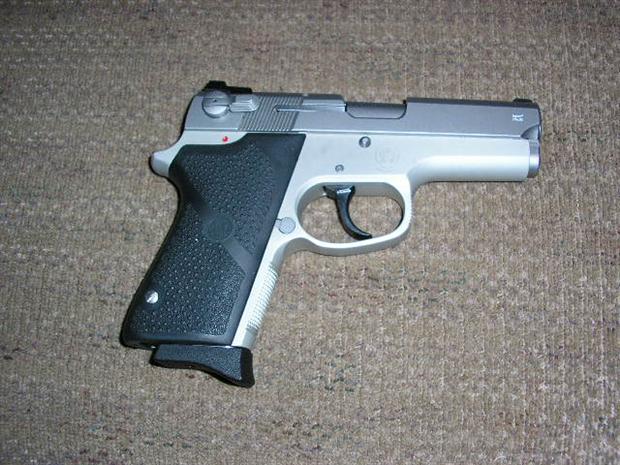 S&W 3913