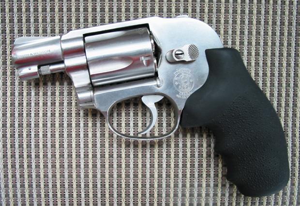 Smith & Wesson M649