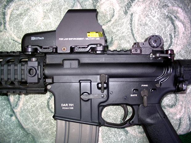 AR and EOTech553