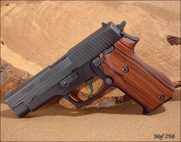 SIG P220