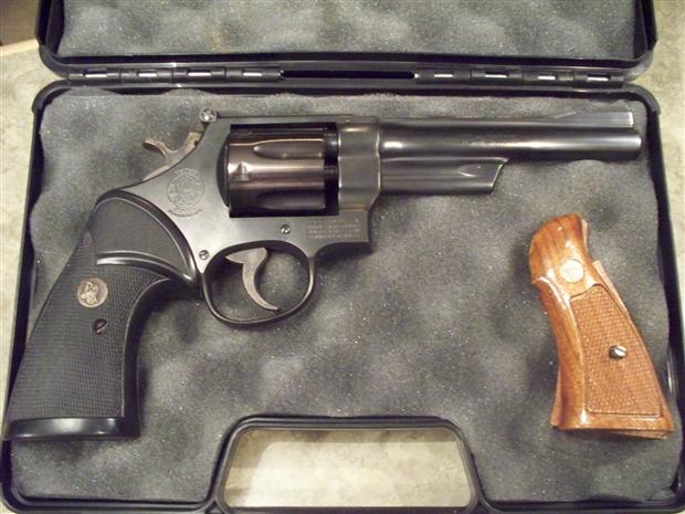 S&W Model 28