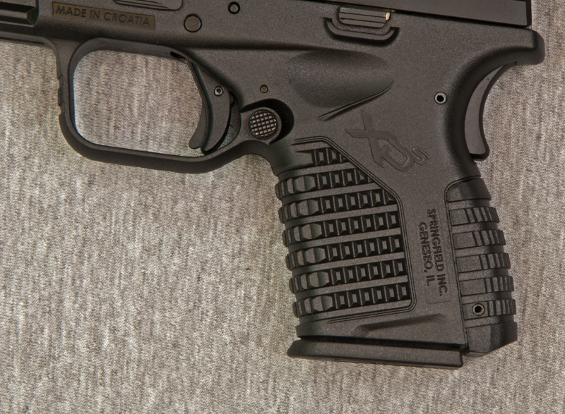 XDS Grip with short Magazine