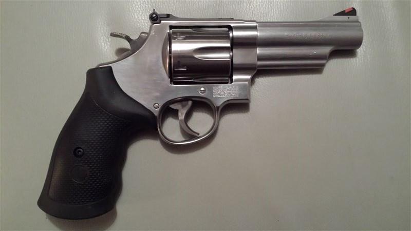 S&W 629