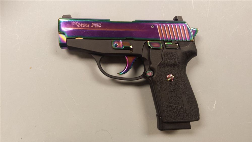 SIG P239 Rainbow