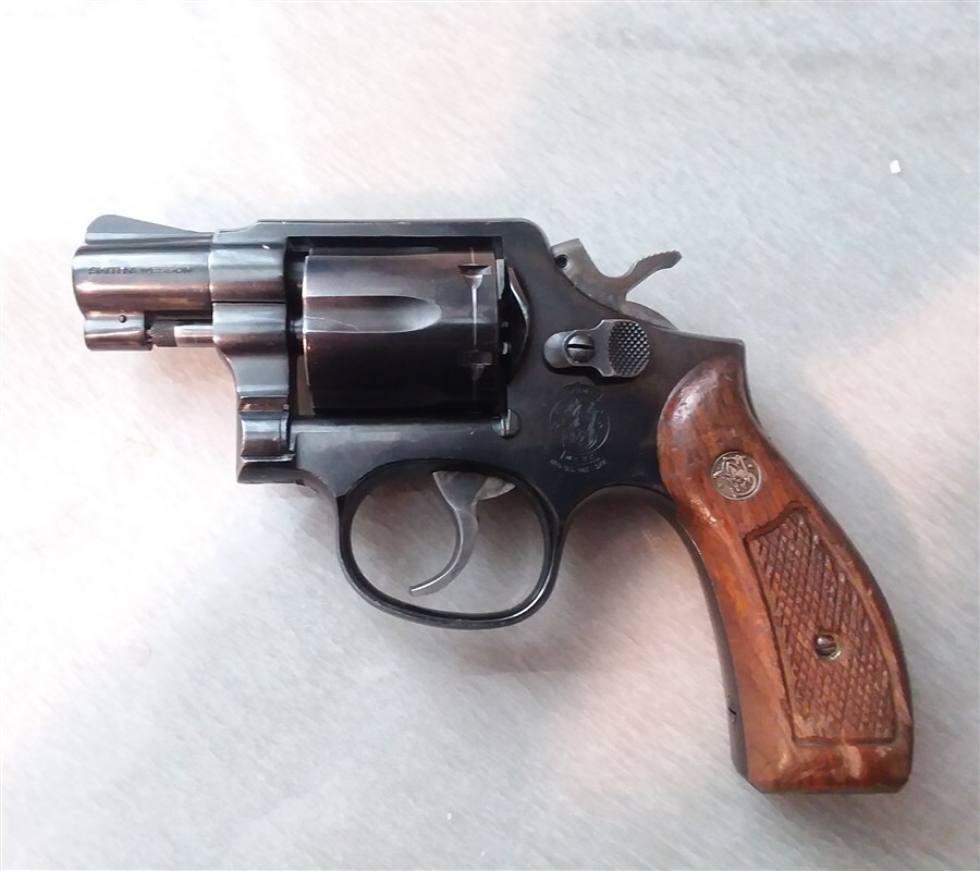 S&W Model 10-7