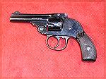 Although I don''t collect a lot of revolvers, I always wanted a top-break one, so here''s my representative sample.