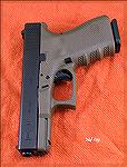 Glock 19 15+1 compact 9mm pistol